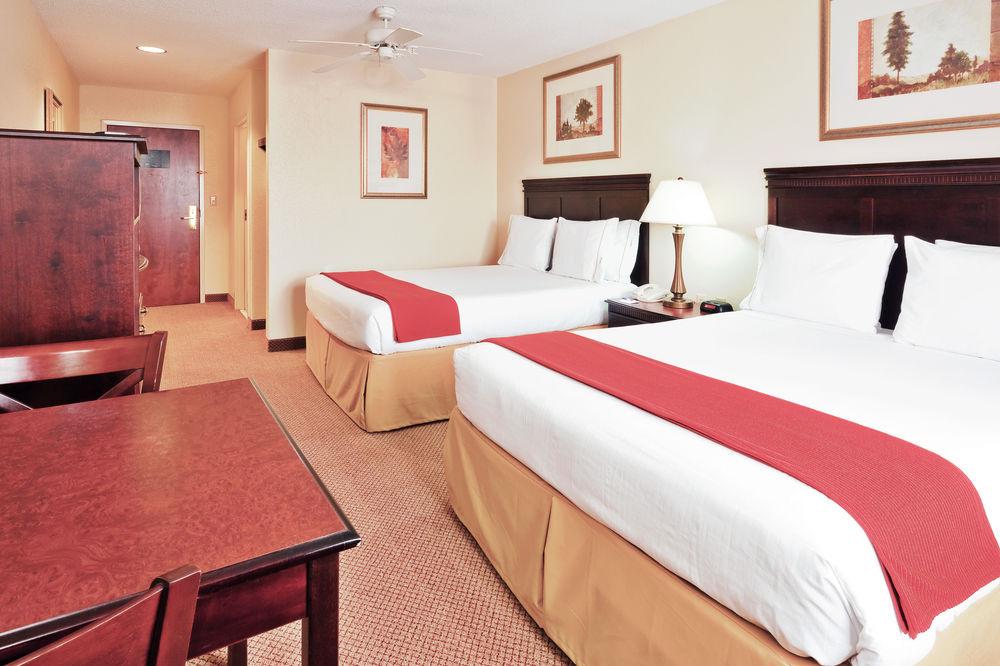 Best Western Plus Philadelphia-Choctaw Hotel And Suites Екстер'єр фото
